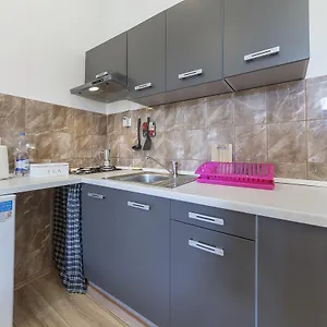 Zona , Pola Croazia
